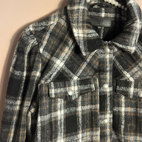 Blank NYC Cropped Jacket - Picture 2 of 8